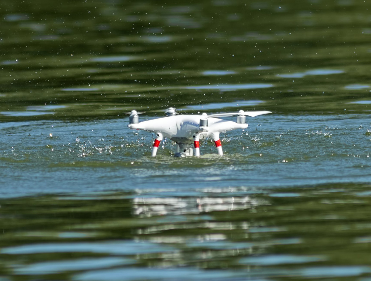 Drone caiu na água? A gente te explica o que fazer